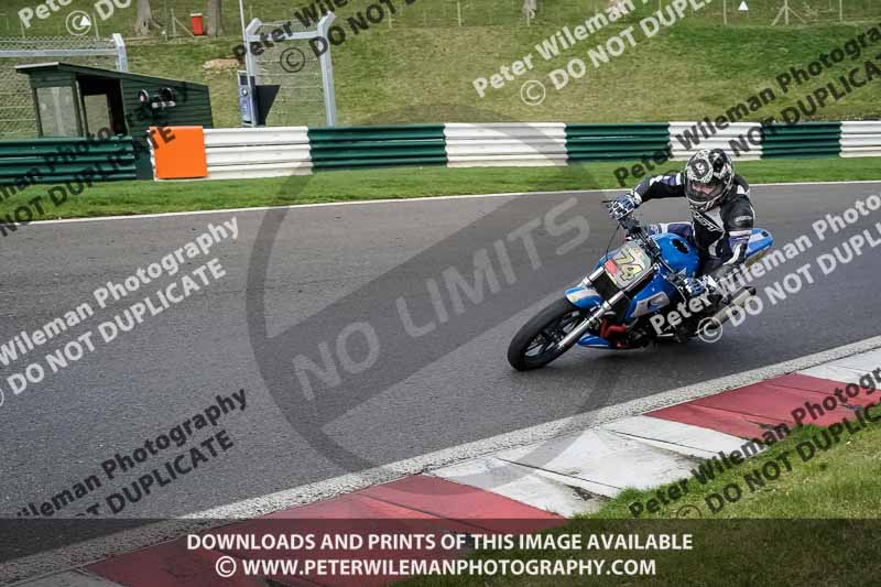 cadwell no limits trackday;cadwell park;cadwell park photographs;cadwell trackday photographs;enduro digital images;event digital images;eventdigitalimages;no limits trackdays;peter wileman photography;racing digital images;trackday digital images;trackday photos